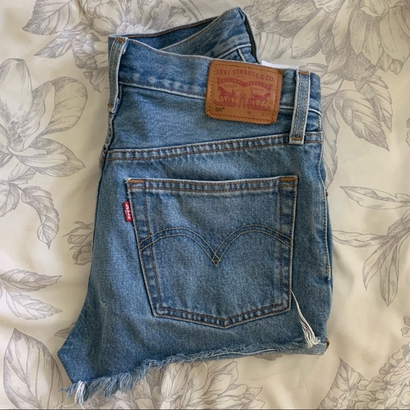 Levi’s 501 high rise shorts - Picture 6 of 6